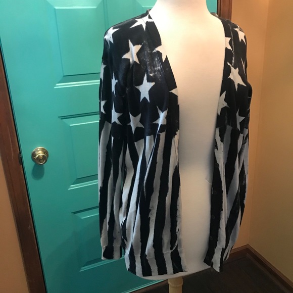 NWT Stars and Stripes Sweater - Picture 3 of 11